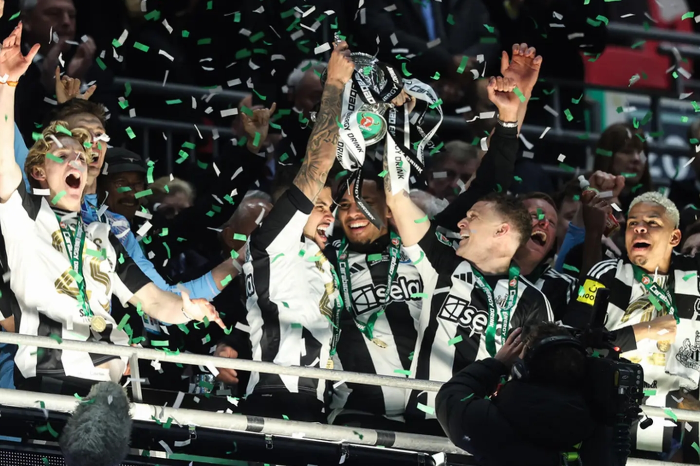 伯恩利主场击败斯托克城，重返英超前十的简单介绍