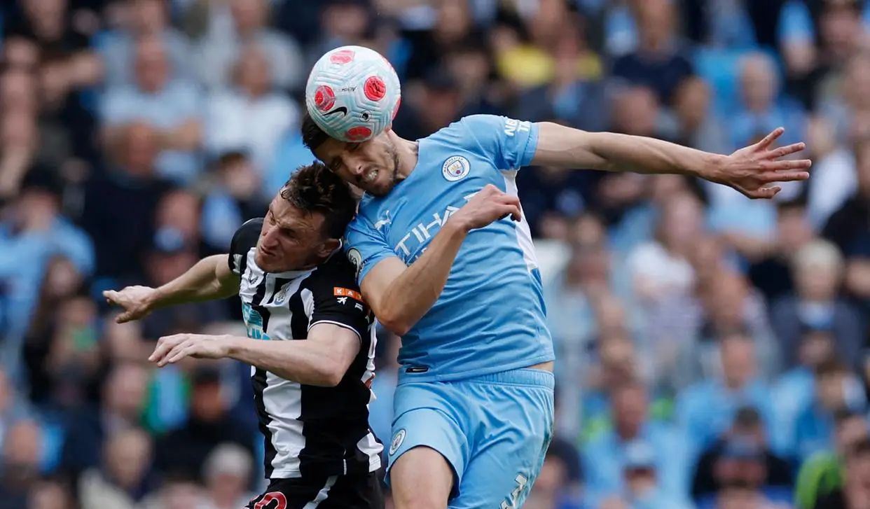 PG平台-英格兰翻盘荷兰，苏亚雷斯点燃赛场