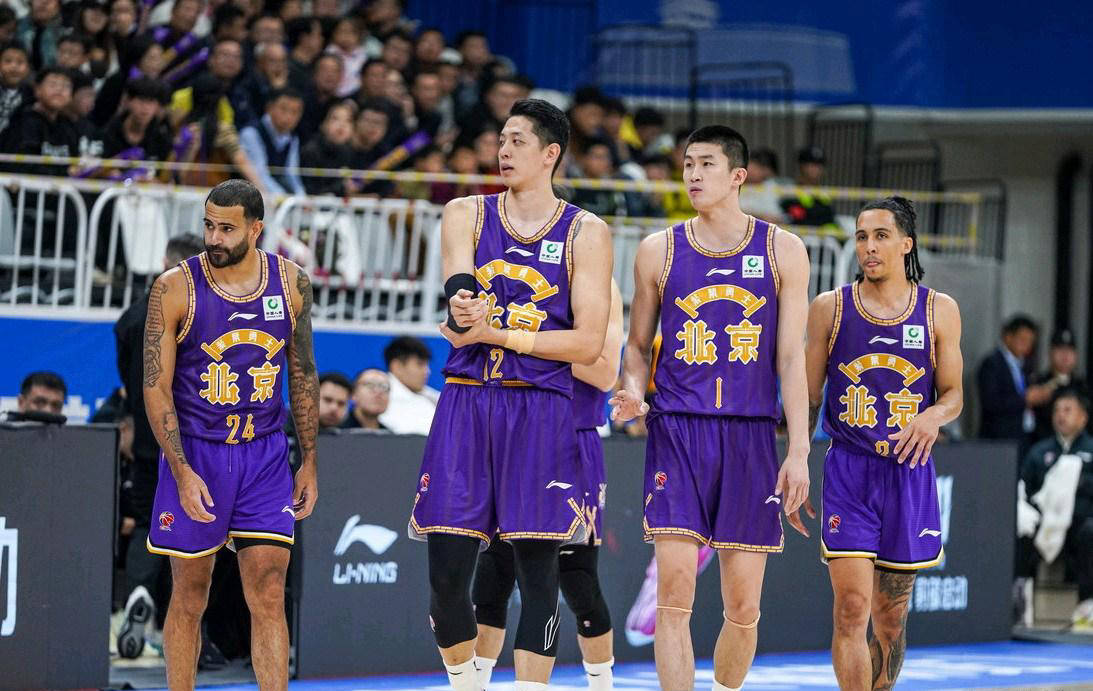 PG电子娱乐-湖北男篮坐镇主场轻取山西队