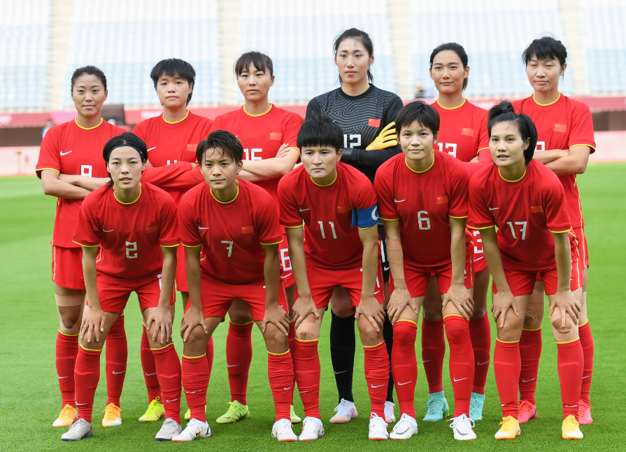 智利险胜瑞典，卡拉斯科带队取胜