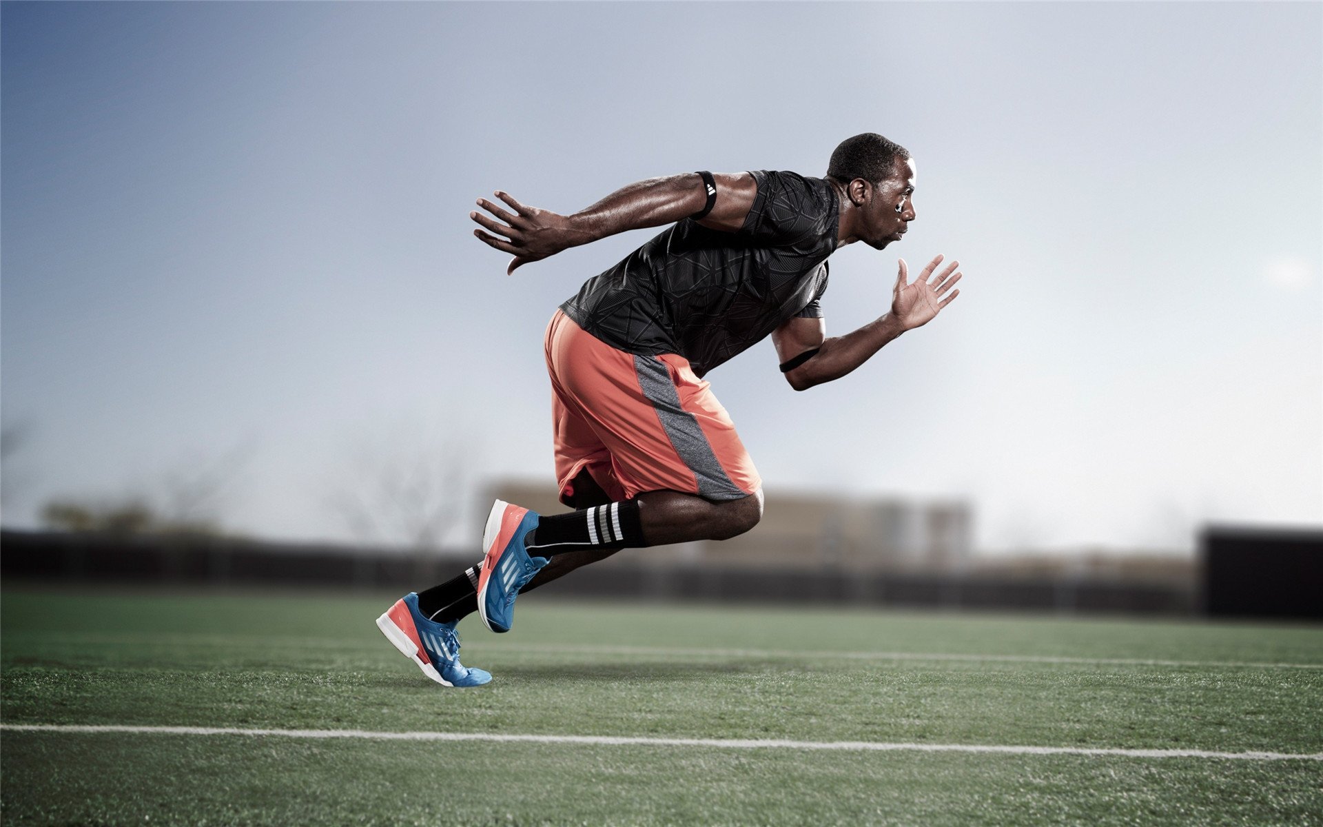 戈贝尔的北京一夜，当密尔沃基的鹿角撞上紫禁城的墙