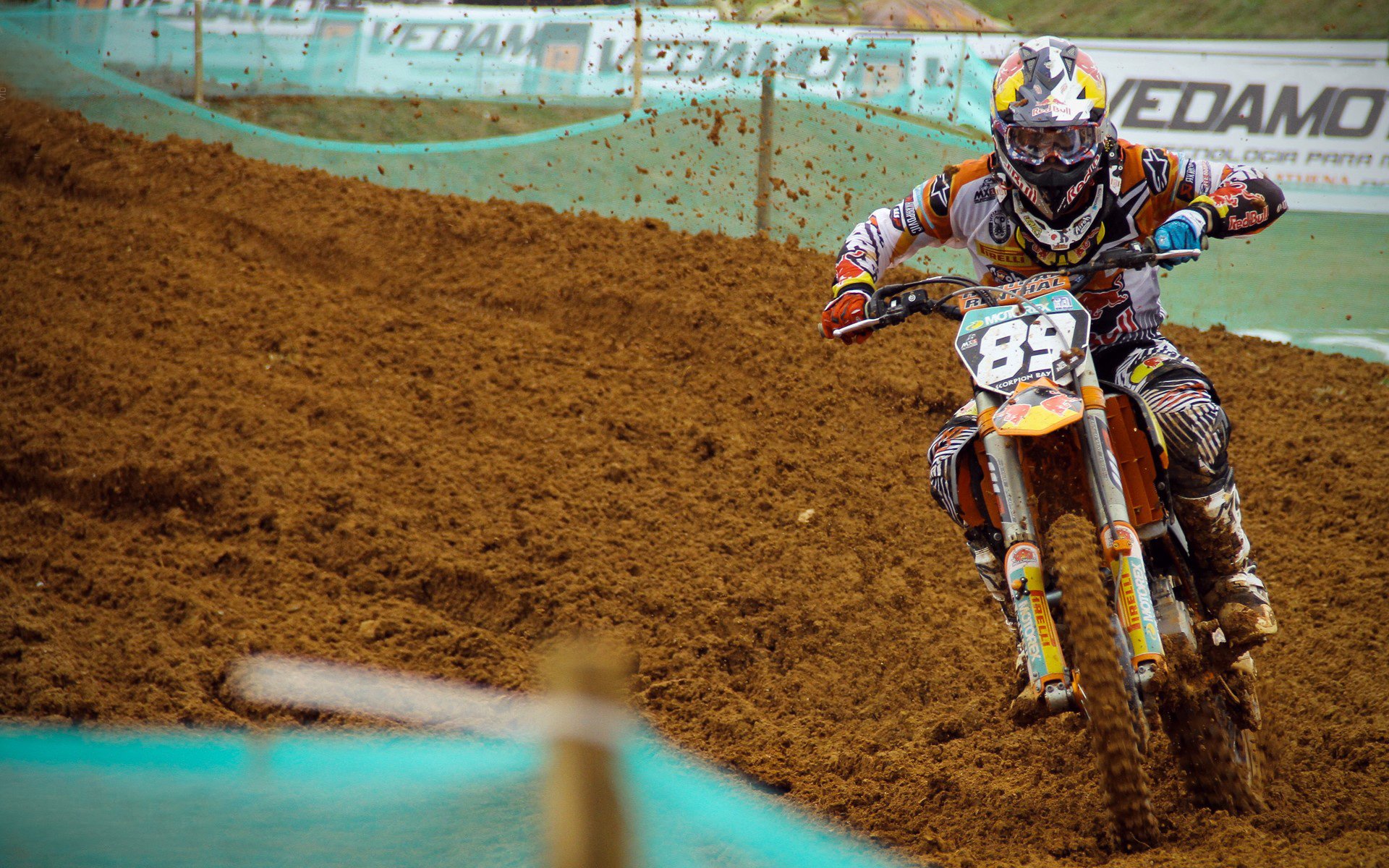 开拓者狂胜步行者，利拉德统治全场，三分雨下的王者宣言