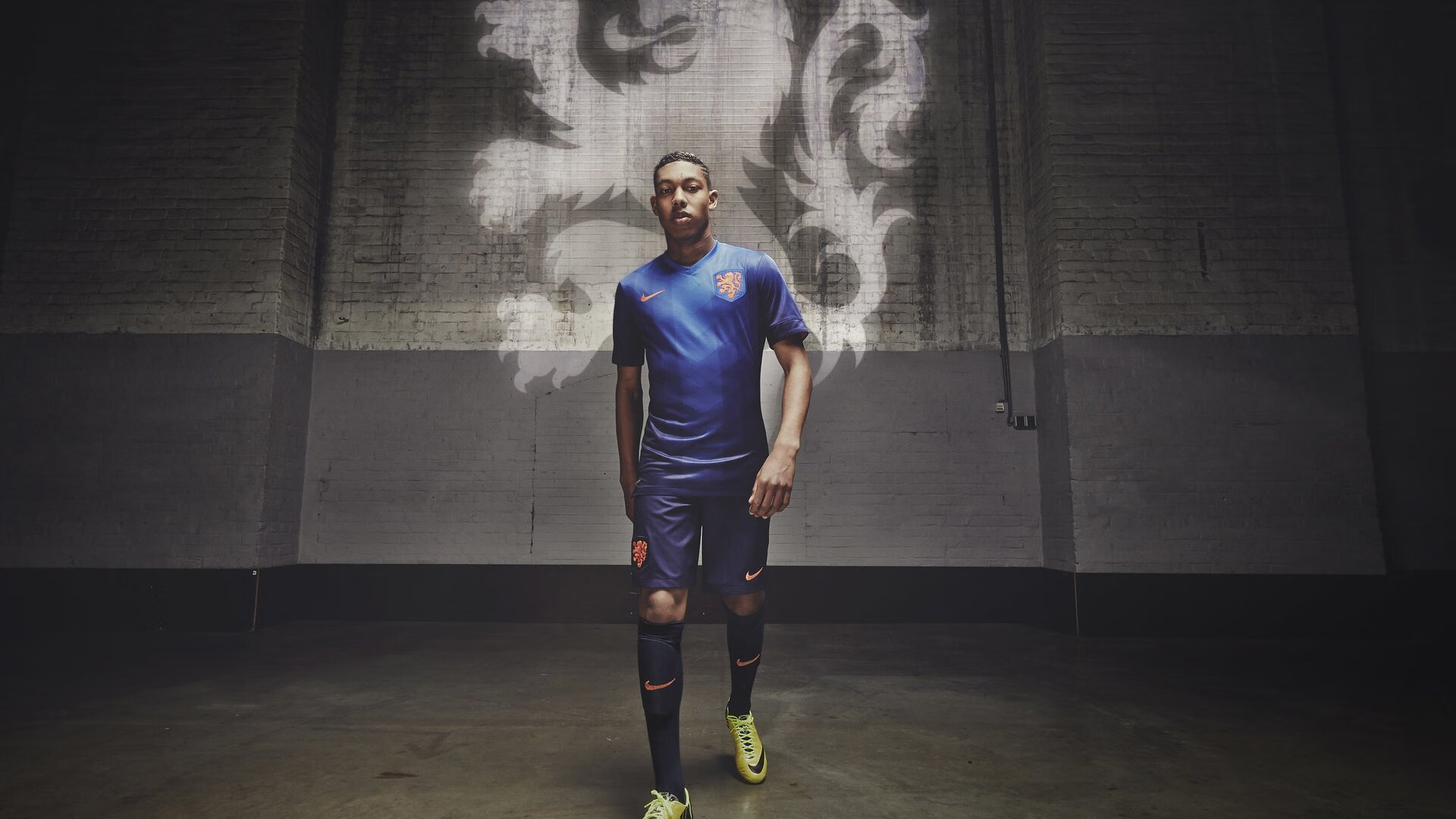 年度焦点之战之夜，蒂亚戈防守端锁死对手，铸就战术教科书